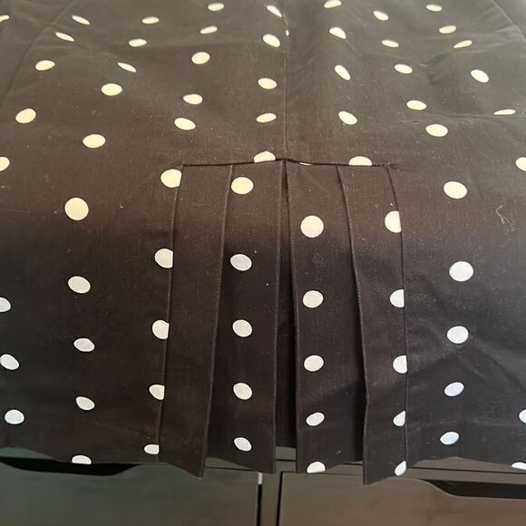 Worthington Pencil Skirt w/Pleated Back Detail - Size 18 - Picture 3 of 5